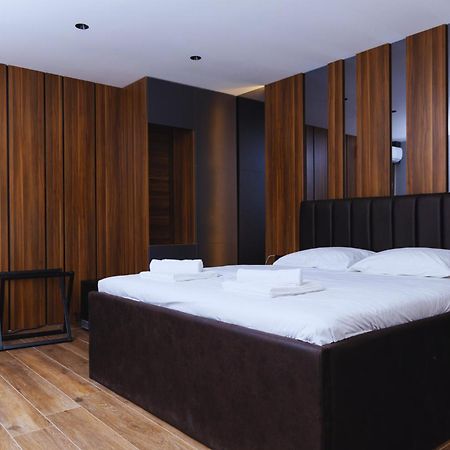 Hotel Solo 127 プリズレン エクステリア 写真